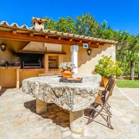 Villa Sleeps 6 With Pool And Air Con *